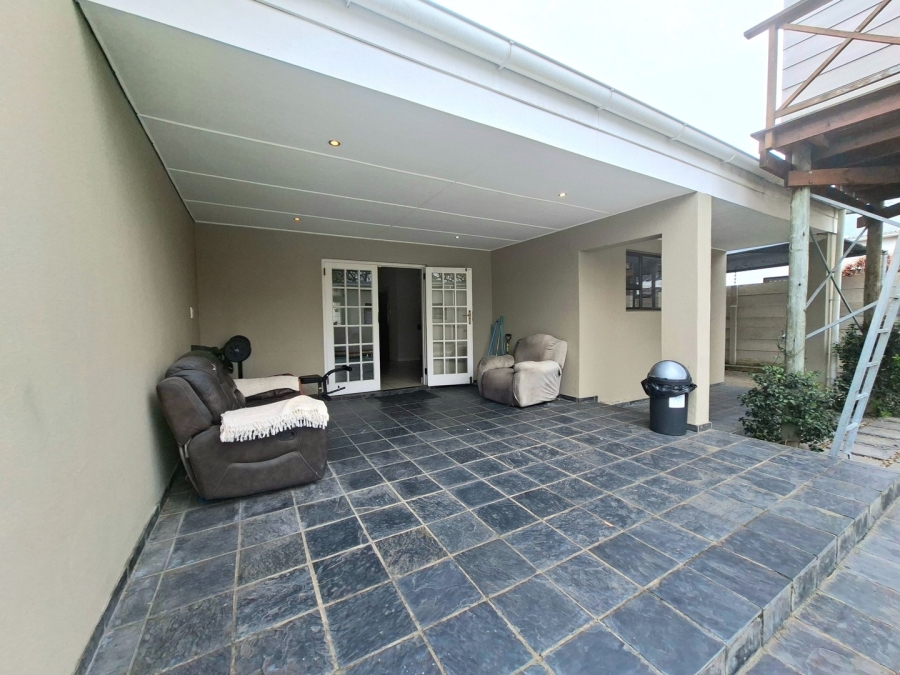 3 Bedroom Property for Sale in Selborne Eastern Cape